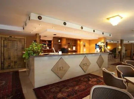 Hotell Opera Centrum 4*